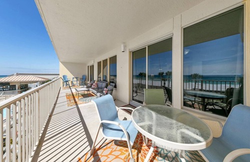 Thomas Drive Condo | Gulf Crest 205: Breathtaking Gulf Views & Huge Balcony