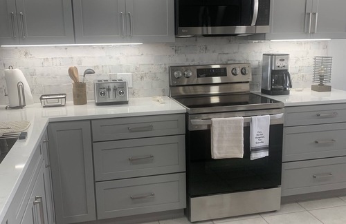 Redington Shores Condo | Ocean View Condo "The View" with Pool at Redington Towers