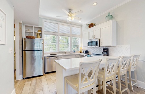 Gulf Trace House | Beachfront Duplex with Breathtaking Views and Pool Access