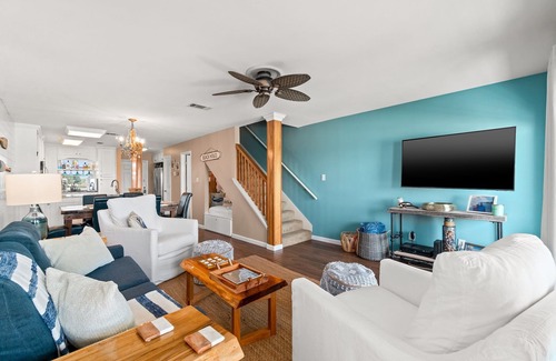 Sunnyside House | Tranquil Gulf Front Townhome with Pool near 30A Beaches