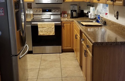 Bayonet Point House | Pet-Friendly Retreat Steps from the Gulf of Mexico