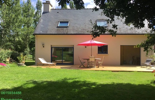Baden House | Tranquil Gulf of Morbihan Baden House with Ocean View
