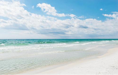 Gulf Place House | Family-Friendly Gulf Place Caribbean 311 with Pool Access