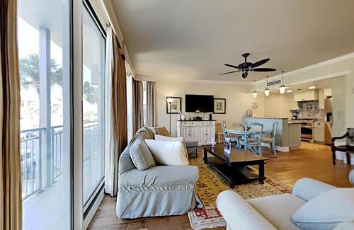 Gulf Place Apartment | Gulf Place Six Palms #2B - BBs Hideaway