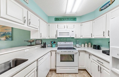 Gulf Shores House | Beachside Retreat - Ideal for Families, Sleeps 8, Rated 9.8