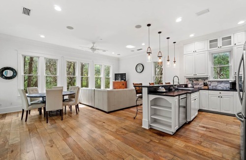Seawatch House | Beachside Retreat: Gulf Views & Pool Steps from Seagrove