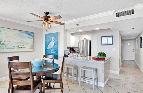 Ono Island Resort | Beachfront Gulfside Oasis: Top-Rated with Pool & Breakfast