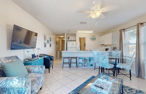 Fort Walton Beach - Destin Apartment | Gulfview II 201