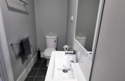 Gulgong Hotel | Gulgong Tourist Park: Kid-Friendly Stay with Great Amenities
