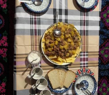 Almaty Bed & Breakfast | Guliniza home 中国民宿