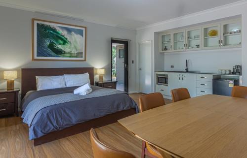Yallingup House | Relaxing Getaway at Gum Nuts - Perfect for Families & Groups
