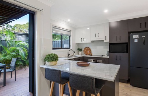 Culburra Beach House | Gumnut: Pet Friendly Stay Just Steps from the Beach
