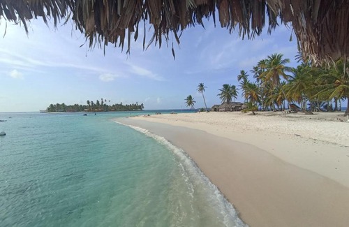 Carti Tupile House | Experience Guna Yala Camping with Breakfast & Family Fun