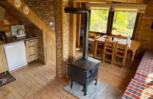 Ayder Ski Chalet | Gunguli Dağ Evi: Family-Friendly Retreat with Top Reviews