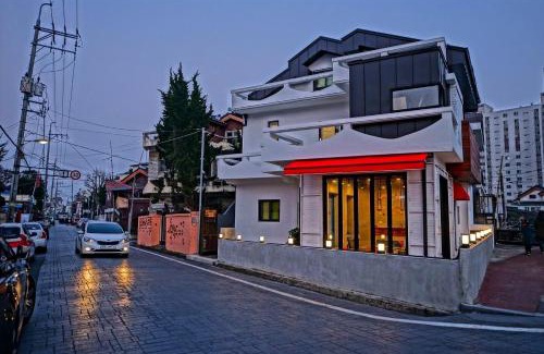 Gunsan House | Gunsan Snoring Dalmong Guesthouse