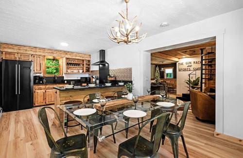 Gilford House | Gunstock Shanty-Lakes Region–Gunstock, Lake Winnipesaukee, Pavilion