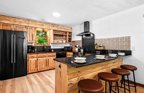Gilford House | Gunstock Shanty-Lakes Region–Gunstock, Lake Winnipesaukee, Pavilion