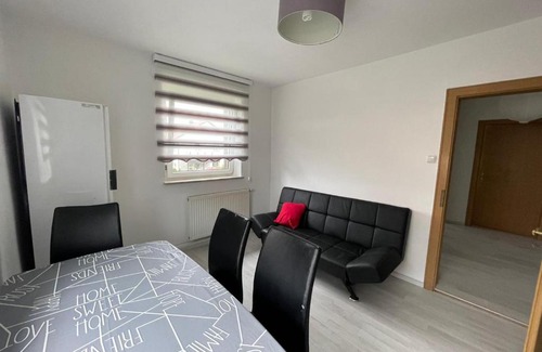 Guenzburg Apartment | Relaxing Guntia Apartment with Expansive Garden Retreat