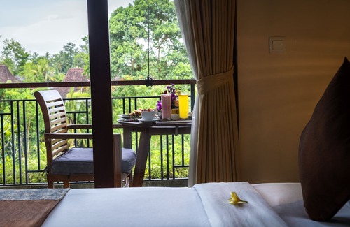 Ubud Hotel | Relax at Gunung Merta Bungalows with Pool and Spa Amenities