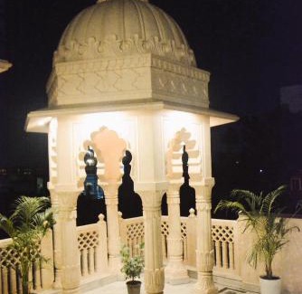 Agra House | Exceptional Gupta Vilas - Boutique Homestay for Families