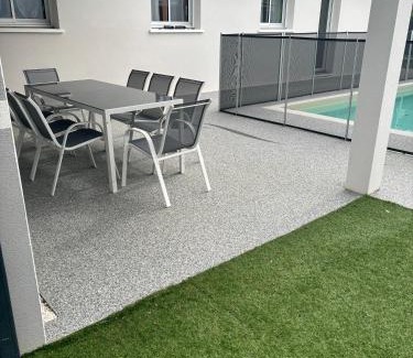 Narrosse Villa | Gure Etxea: Oceanfront Haven with Pet-Friendly Amenities
