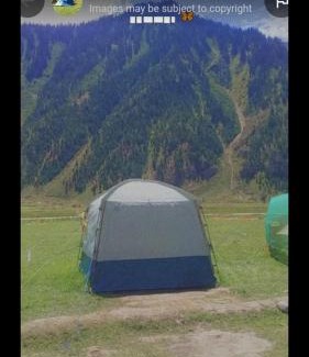 Gulmarg House | Cozy Gurez Home Stay with Pet and Child-Friendly Options