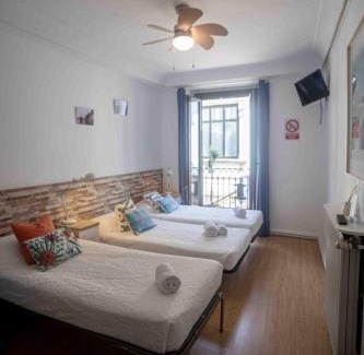 Old Town House | Pet-Friendly Gurtxu Rooms by Sun Sebastián - Rated 8.9/10