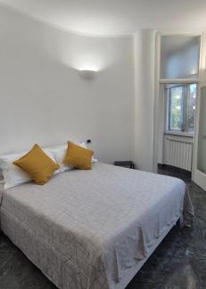 Zona XXVIII Tor de' Cenci House | Guru Mostacciano Apartment