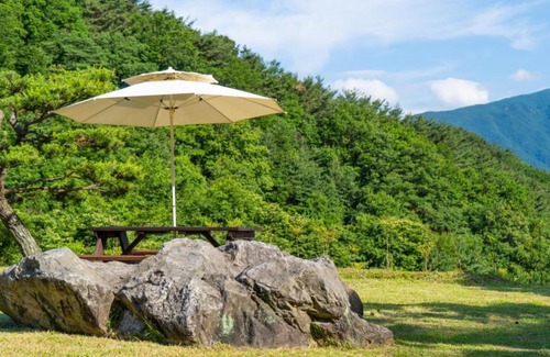 Gurye Resort | Inviting Gurye Junsung Resort: Family-Friendly with Kitchen