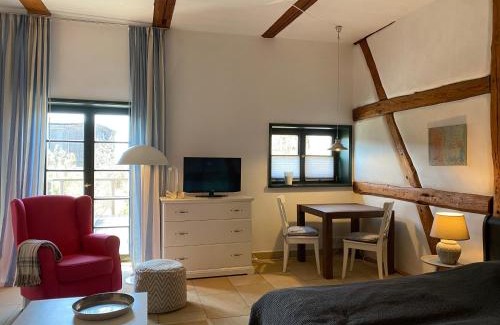 Blowatz Apartment | Oceanfront Escape at Gut Alt Farpen Ferienwohnung 2