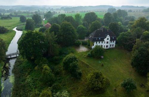 Bruel Apartment | Gut Alt Necheln