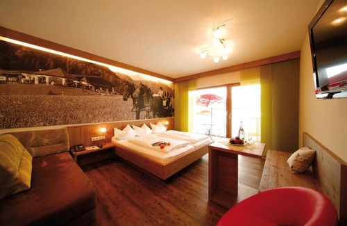 Kirchdorf in Tirol House | Relax at Gut Hanneshof: 4-Star Oceanfront Getaway