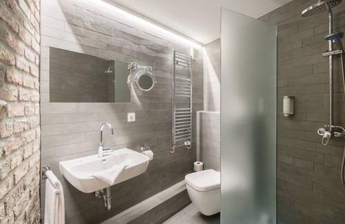 Rhein-Erft-Kreis District Hotel | Experience Gut Hohenholz: Family-Friendly Retreat with Breakfast