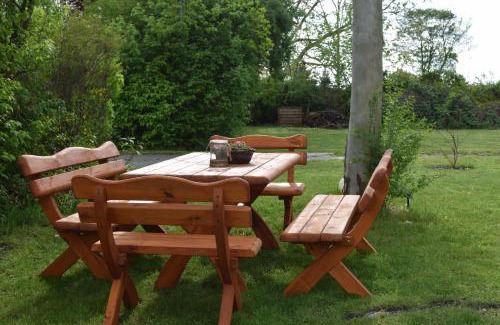 Lobstaedt Apartment | Comfortable Gut Kuhfs: Family-Friendly & Wheelchair Accessible