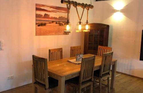 Strackholt Apartment | Experience Gut Strackholt FeWo Seemannsgarn with Hot Tub