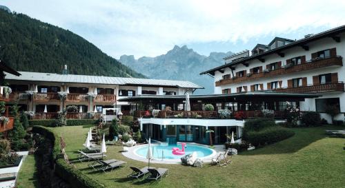 Werfenweng Resort | Family-Friendly Retreat at Gut Wenghof - Werfenweng Resort