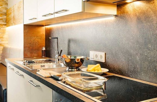 Schattwald Apartment | Guthof Lutz: Pet-Friendly Retreat with Spa & Perfect Rating