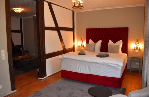 Muritz House | Charming Gutshauszimmer Premium Doppel with Breakfast & Pets