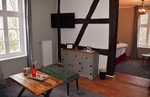 Muritz House | Charming Gutshauszimmer Premium Doppel with Breakfast & Pets