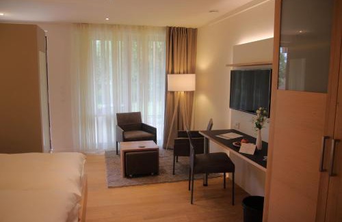 Pettstadt Hotel | Gutshof Andres: Oceanfront Escape with Spa & Pet-Friendly