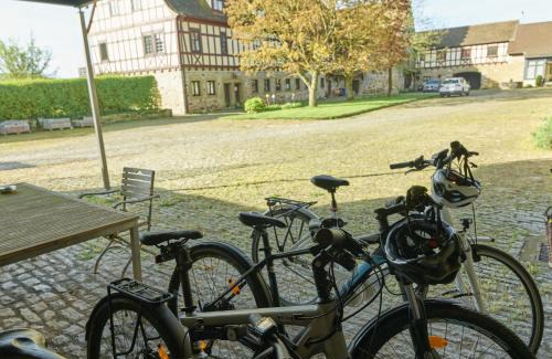 Erlabronn House | Family-Friendly Retreat at Gutshof Familie Gress