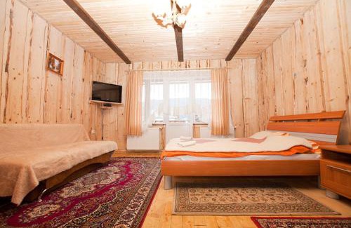 Yaremche Cabin | Gutsulska Oselya: Family-Friendly Stay with Top Ratings