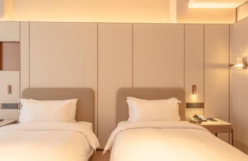 Zengcheng Hotel | Discover Comfort at Guus Hotel: Pet-Friendly & Accessible