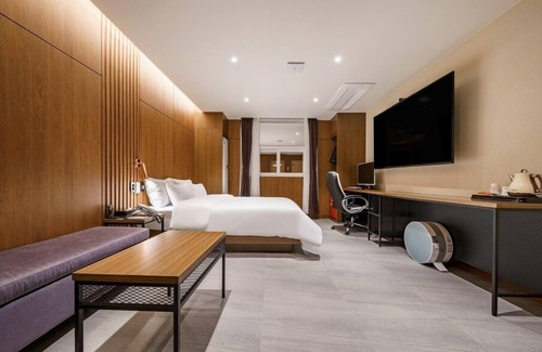 Gwangsan-gu Hotel | Top-Rated Gwangju Brown Dot Cheomdan with Great Amenities