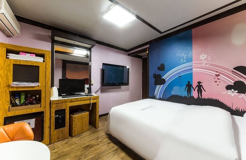 Gwangju Hotel | Eco-Friendly Gwangju Healing with Family-Friendly Amenities