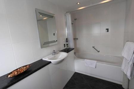Aberdaron Hotel | Oceanfront Gwesty Ty Newydd with Stunning Views & Breakfast