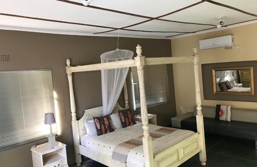 Gweta Cabin | Family-Friendly Escape at Gweta Lodge with Breakfast Included