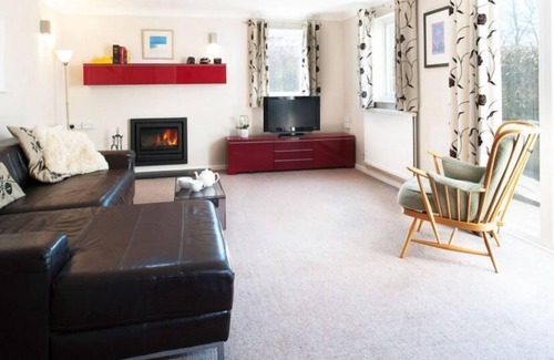 Gwithian House | Oceanfront Gwithian Holidays at Godrevy House - 8.8/10 Rating