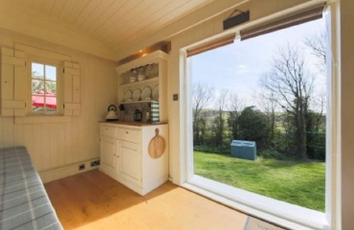 Gwithian Cabin | Cozy Gwithian St Ives Bay Shepherds Huts by the Ocean
