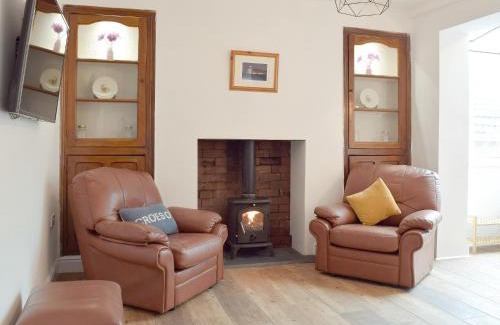 Trimsaran House | Discover Gwylfa: Pet-Friendly Retreat with 9.2/10 Rating